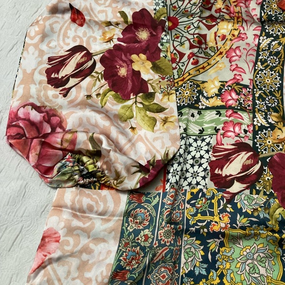 Pakistani Indian floral kurti shalwar kameez modern women’s wear - Picture 5 of 6